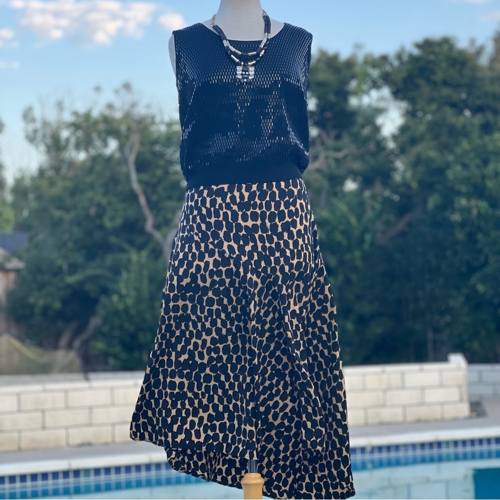 WHO WHAT WEAR leopard print midi skirt|10 - Picture 5 of 9